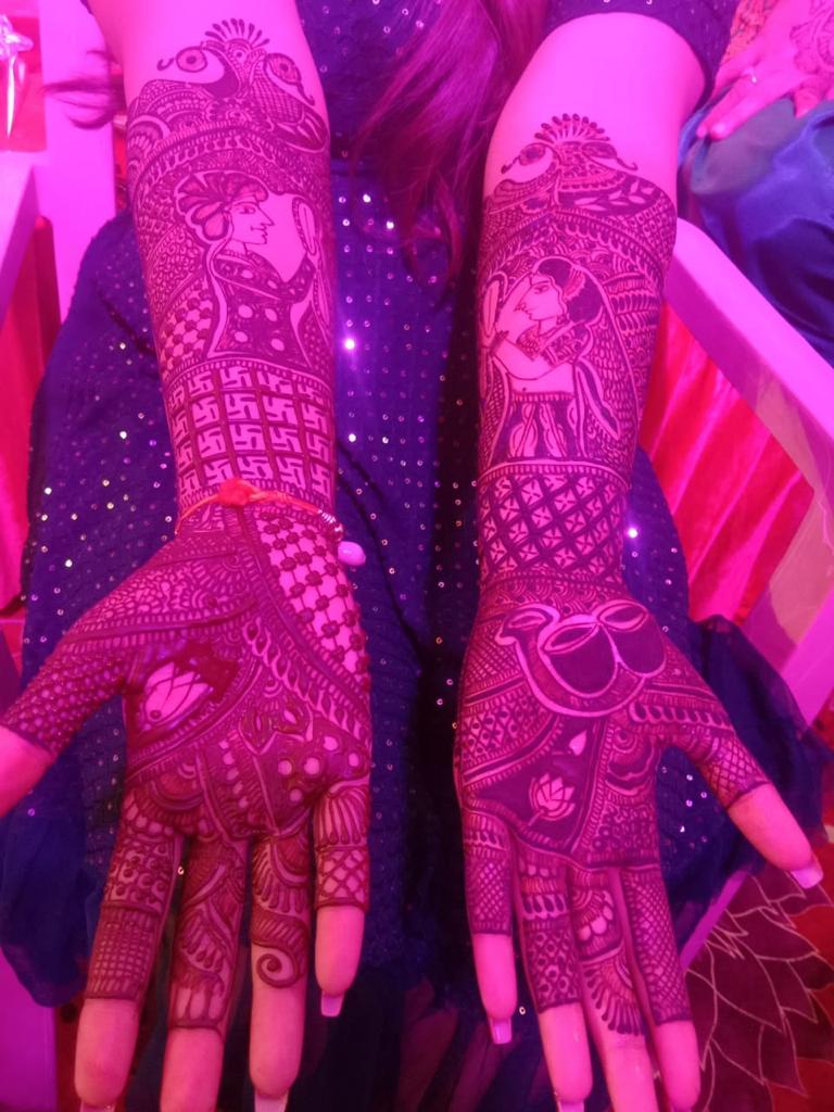 Mehndi_artist_in_delhi